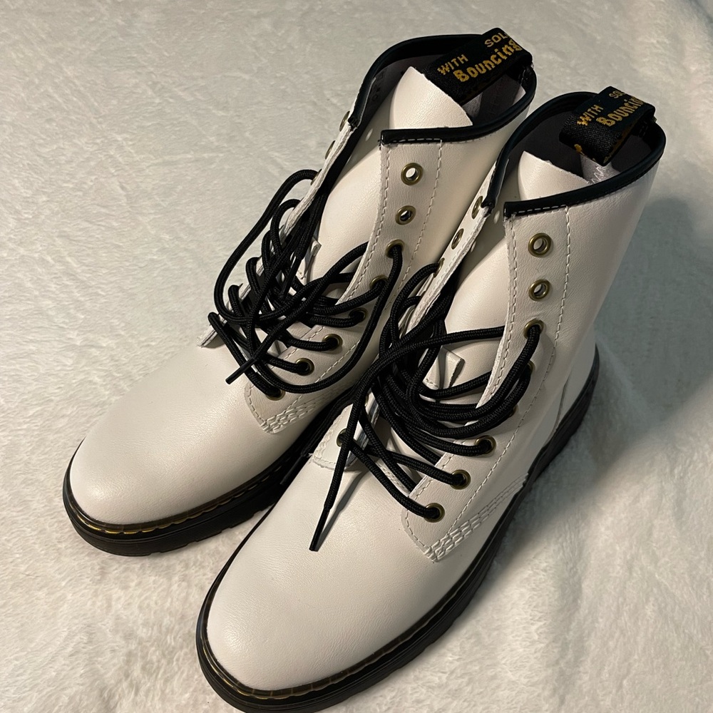 Dr Martens